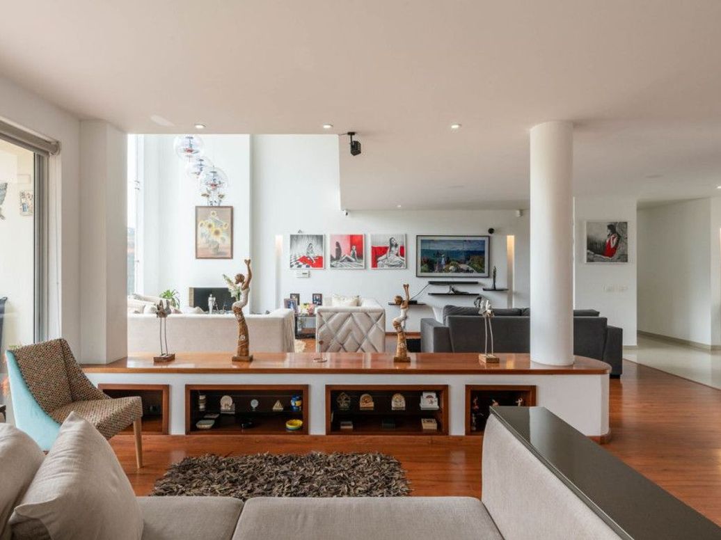 Casa de 5 alcobas en venta en Casa Blanca, Bogotá, 422 m² · foto 12 de 20