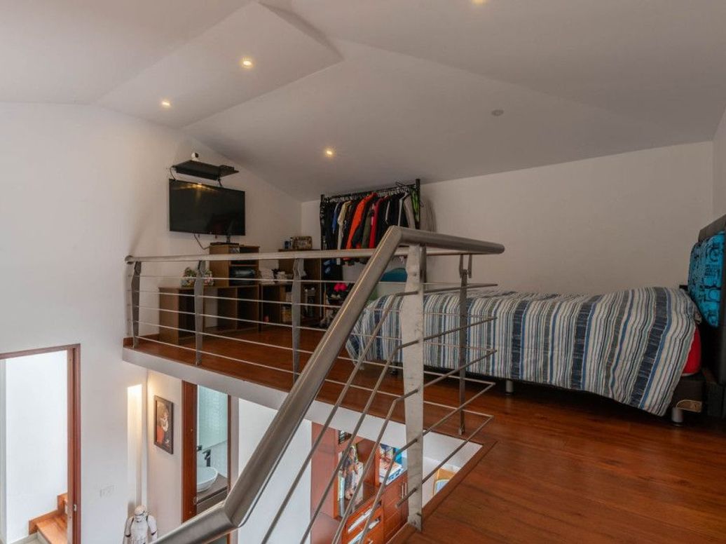 Casa de 5 alcobas en venta en Casa Blanca, Bogotá, 422 m² · foto 15 de 20