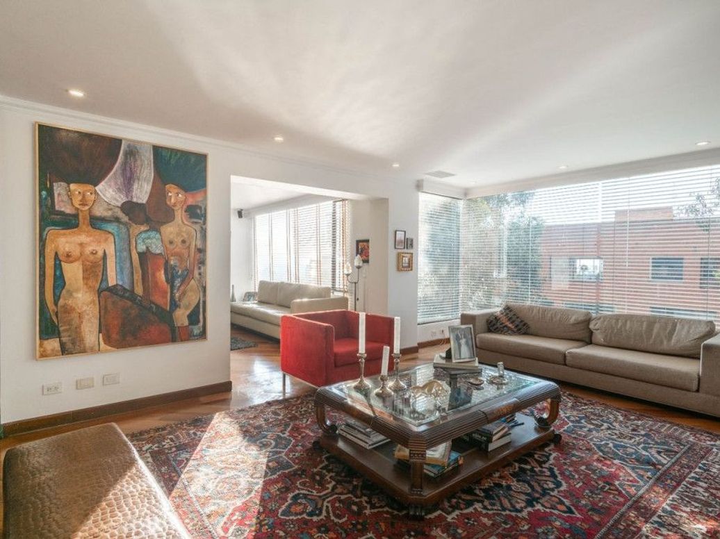 Apartamento de 3 alcobas en venta en Bellavista, Bogotá, 341 m² · foto 2 de 20