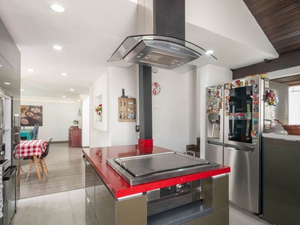 Casa de 3 alcobas en venta en Casa Blanca Suba, Bogotá, 240 m² · foto 6 de 20