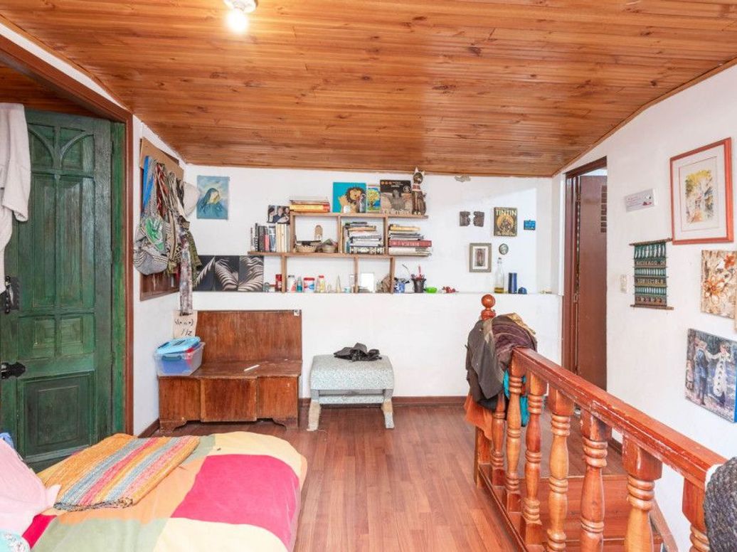 Casa de 12 alcobas en venta en La Concordia, Bogotá, 375 m² · foto 15 de 20