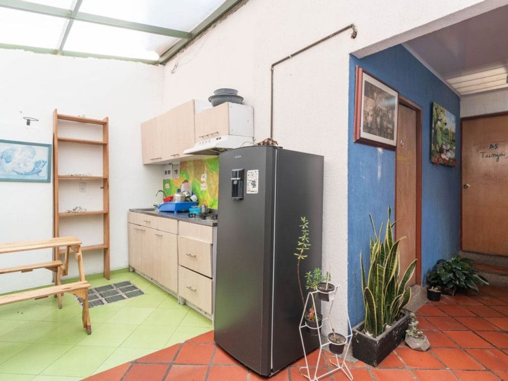 Casa de 12 alcobas en venta en La Concordia, Bogotá, 375 m² · foto 6 de 20