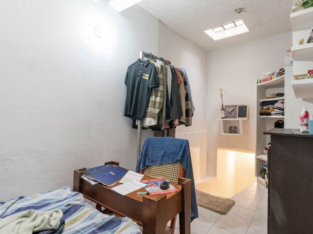 Casa de 12 alcobas en venta en La Concordia, Bogotá, 375 m² · foto 12 de 20