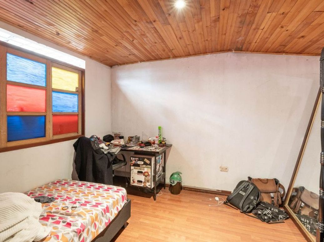 Casa de 12 alcobas en venta en La Concordia, Bogotá, 375 m² · foto 14 de 20