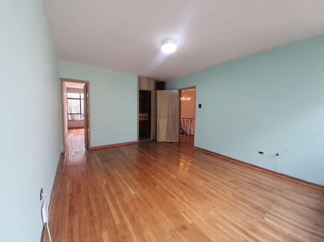Casa de 8 alcobas en venta en Teusaquillo, Bogotá, 750 m² · foto 5 de 20