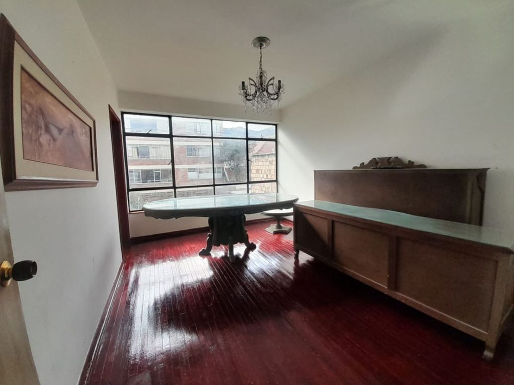 Casa de 8 alcobas en venta en Teusaquillo, Bogotá, 750 m² · foto 16 de 20