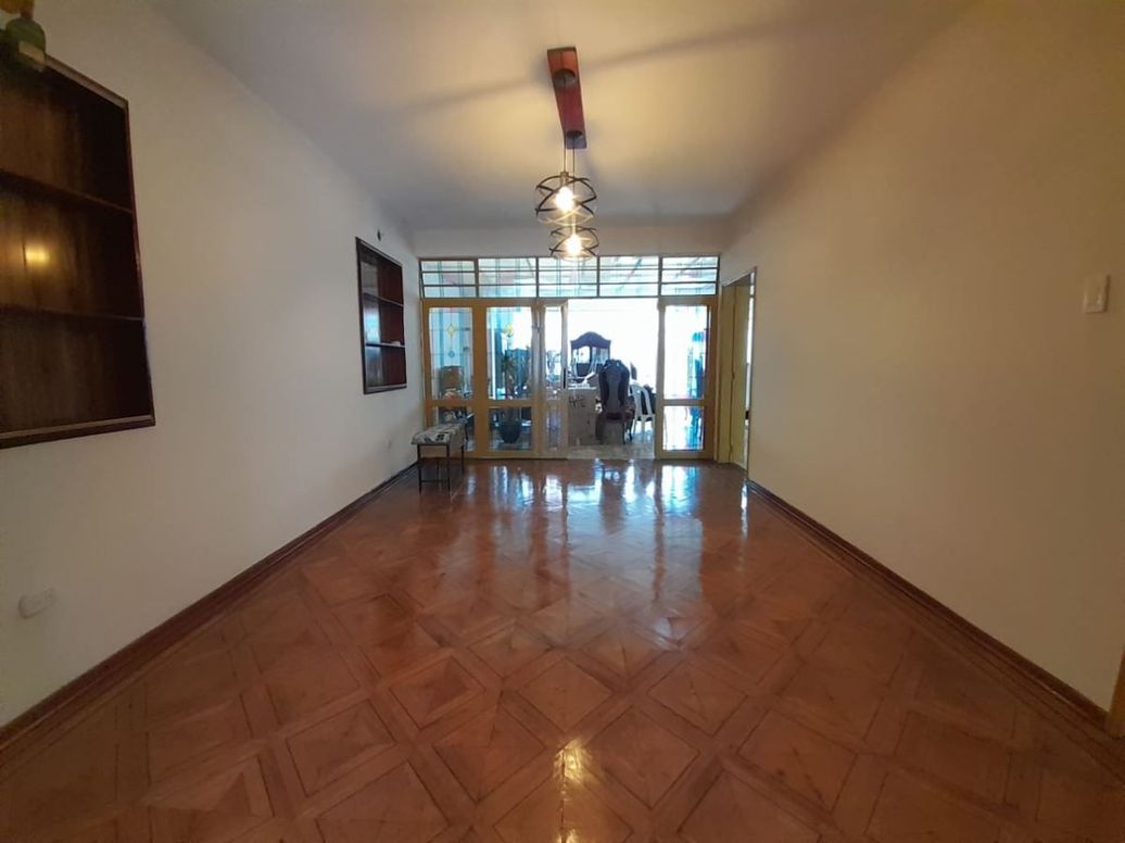 Casa de 8 alcobas en venta en Teusaquillo, Bogotá, 750 m² · foto 10 de 20