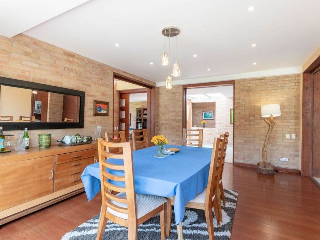 Casa de 4 alcobas en venta en Casa Blanca, Bogotá, 330 m² · foto 8 de 20