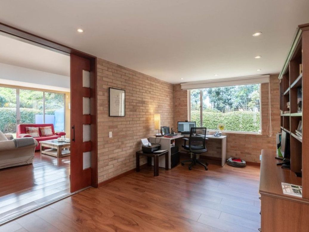 Casa de 4 alcobas en venta en Casa Blanca, Bogotá, 330 m² · foto 14 de 20