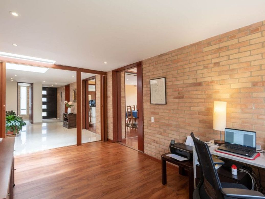 Casa de 4 alcobas en venta en Casa Blanca, Bogotá, 330 m² · foto 13 de 20