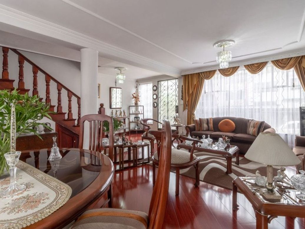 Casa de 3 alcobas en venta en Las Américas, Bogotá, 210 m² · foto 5 de 20