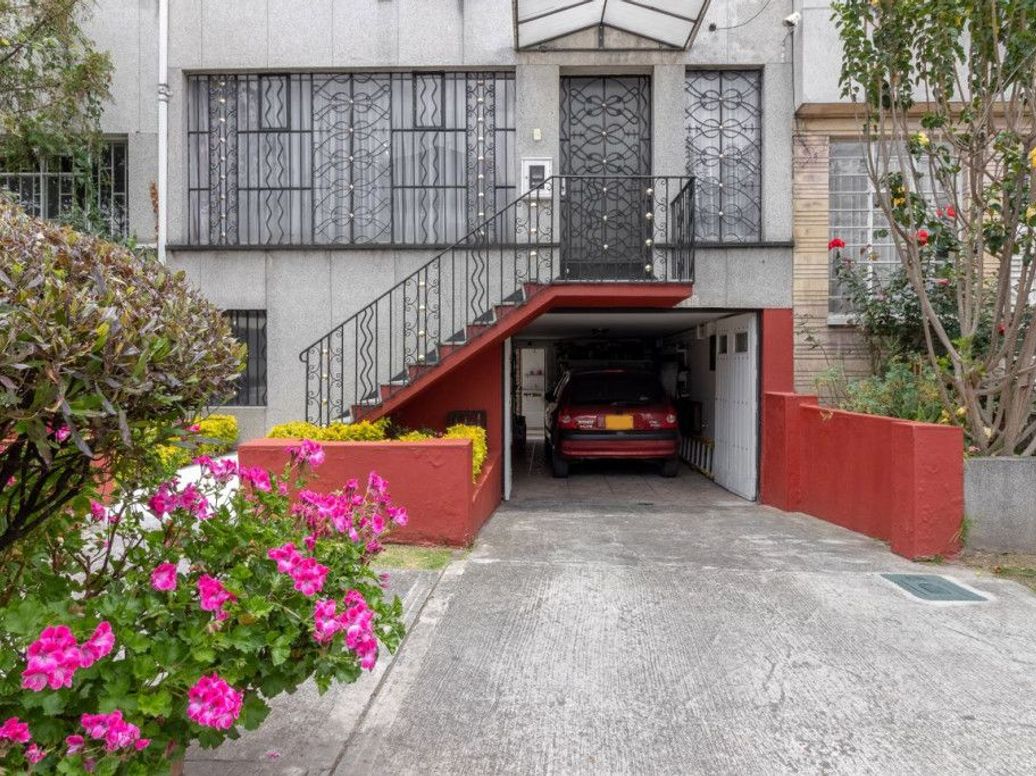Casa de 3 alcobas en venta en Las Américas, Bogotá, 210 m² · foto 20 de 20