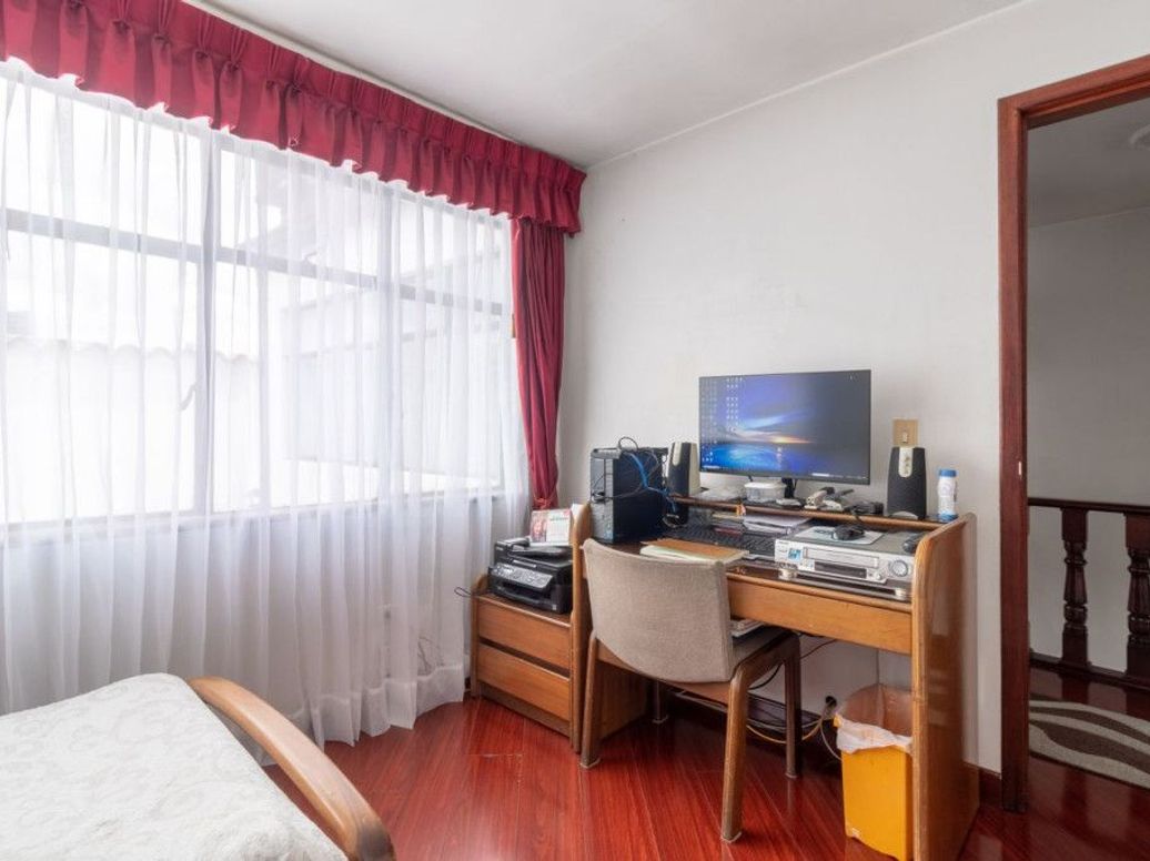Casa de 3 alcobas en venta en Las Américas, Bogotá, 210 m² · foto 19 de 20