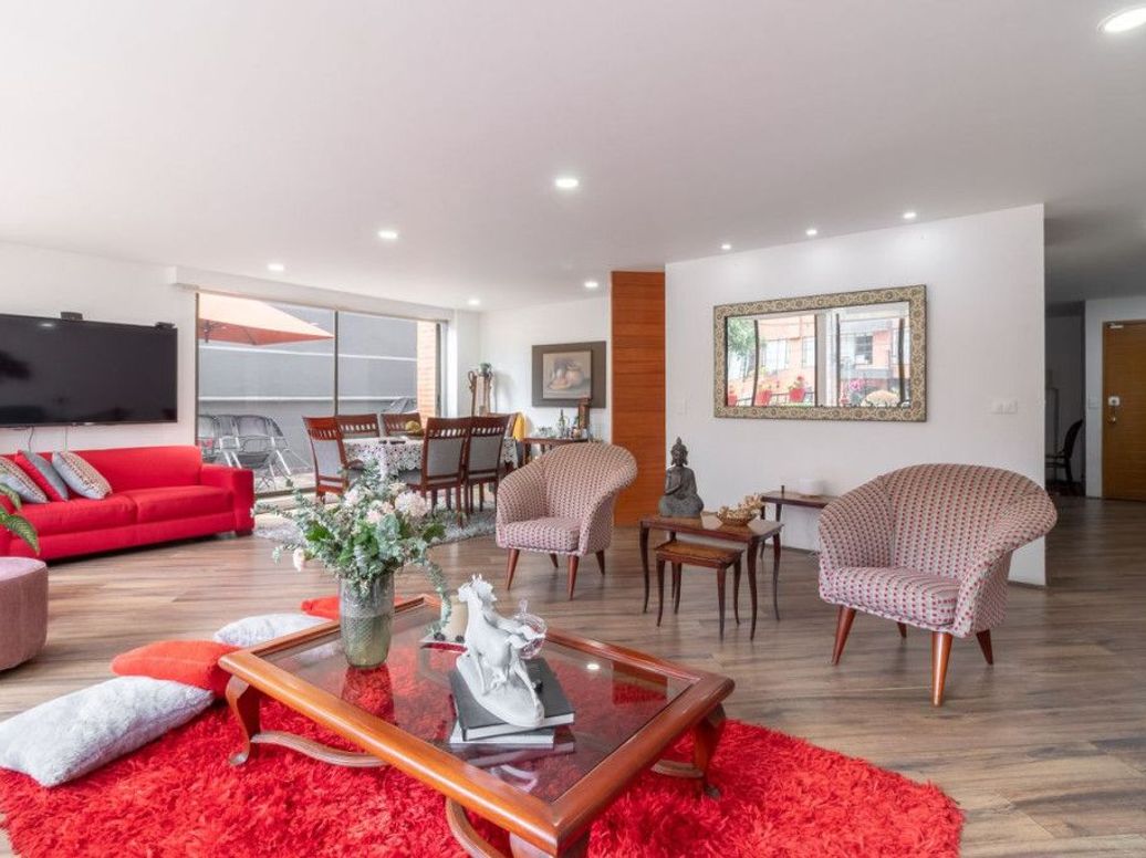 Apartamento de 2 alcobas en venta en Santa Bibiana, Bogotá, 150 m² · foto 3 de 20