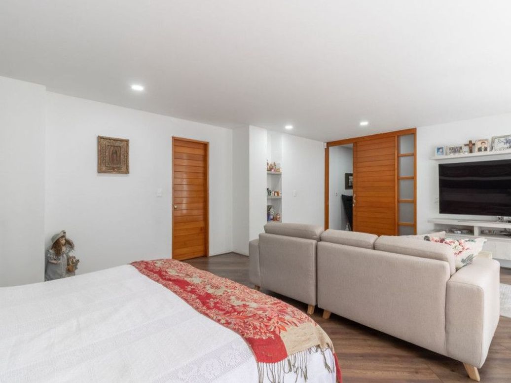 Apartamento de 2 alcobas en venta en Santa Bibiana, Bogotá, 150 m² · foto 19 de 20