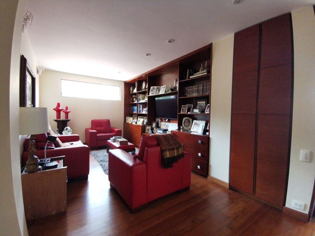 Casa de 4 alcobas en venta en Niza Suba, Bogotá, 602 m² · foto 10 de 20