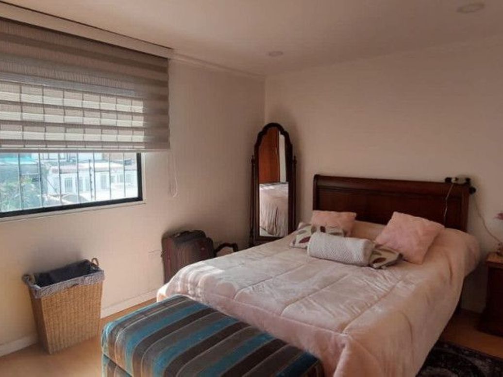 Casa de 3 alcobas en venta en Los Andes, Bogotá, 200 m² · foto 9 de 18