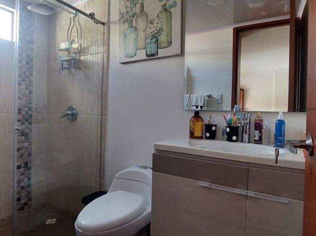 Casa de 3 alcobas en venta en Los Andes, Bogotá, 200 m² · foto 10 de 18