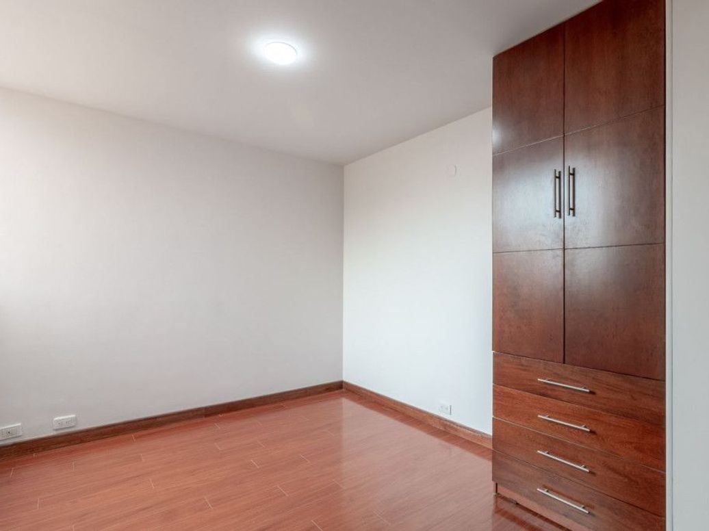 Apartamento de 4 alcobas en venta en Lisboa, Bogotá, 260 m² · foto 11 de 20