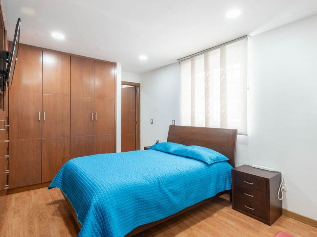 Casa de 5 alcobas en venta en Caobos Salazar, Bogotá, 240 m² · foto 20 de 20