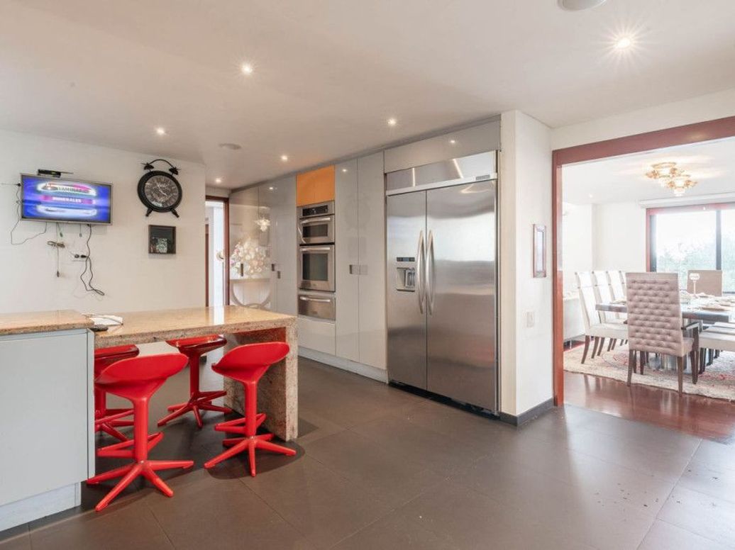 Casa de 6 alcobas en venta en Ginebra, Bogotá, 830 m² · foto 8 de 20