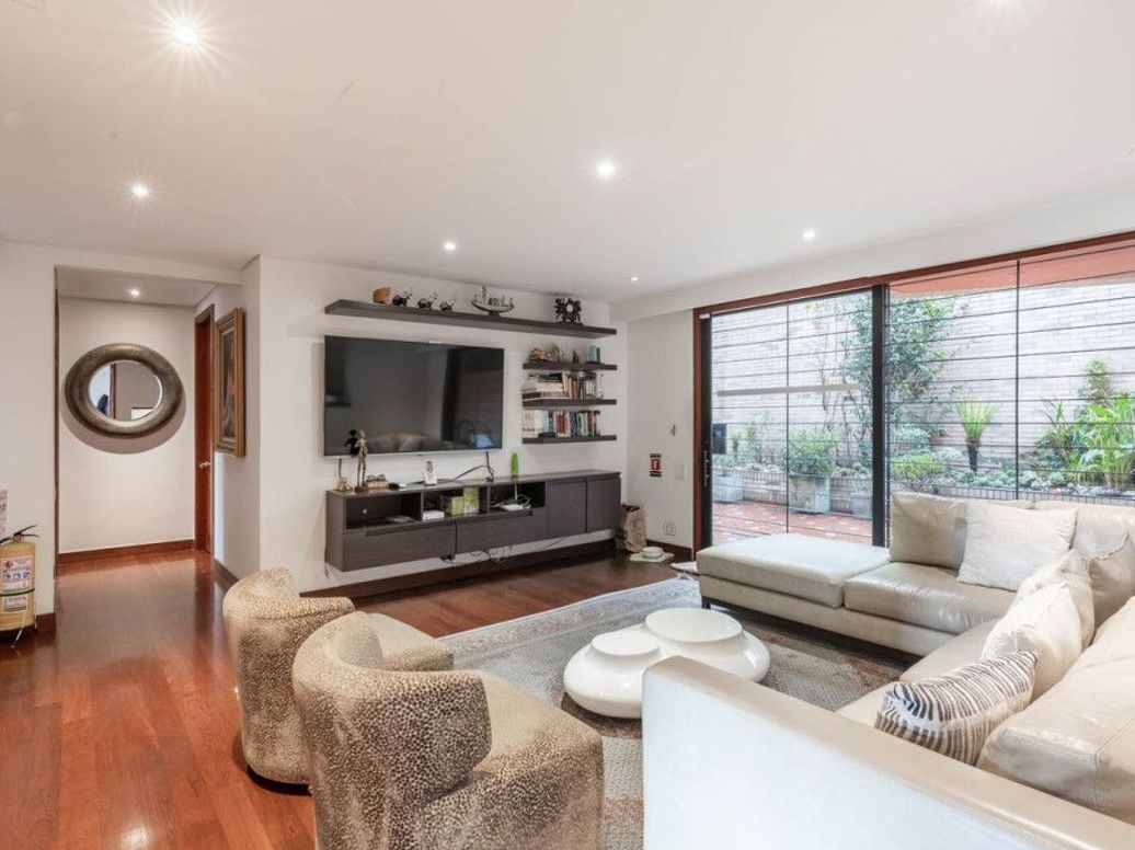 Casa de 6 alcobas en venta en Ginebra, Bogotá, 830 m² · foto 14 de 20