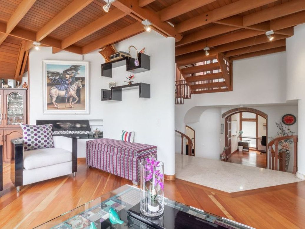 Casa de 4 alcobas en venta en La Gaitana, Bogotá, 278 m² · foto 8 de 20