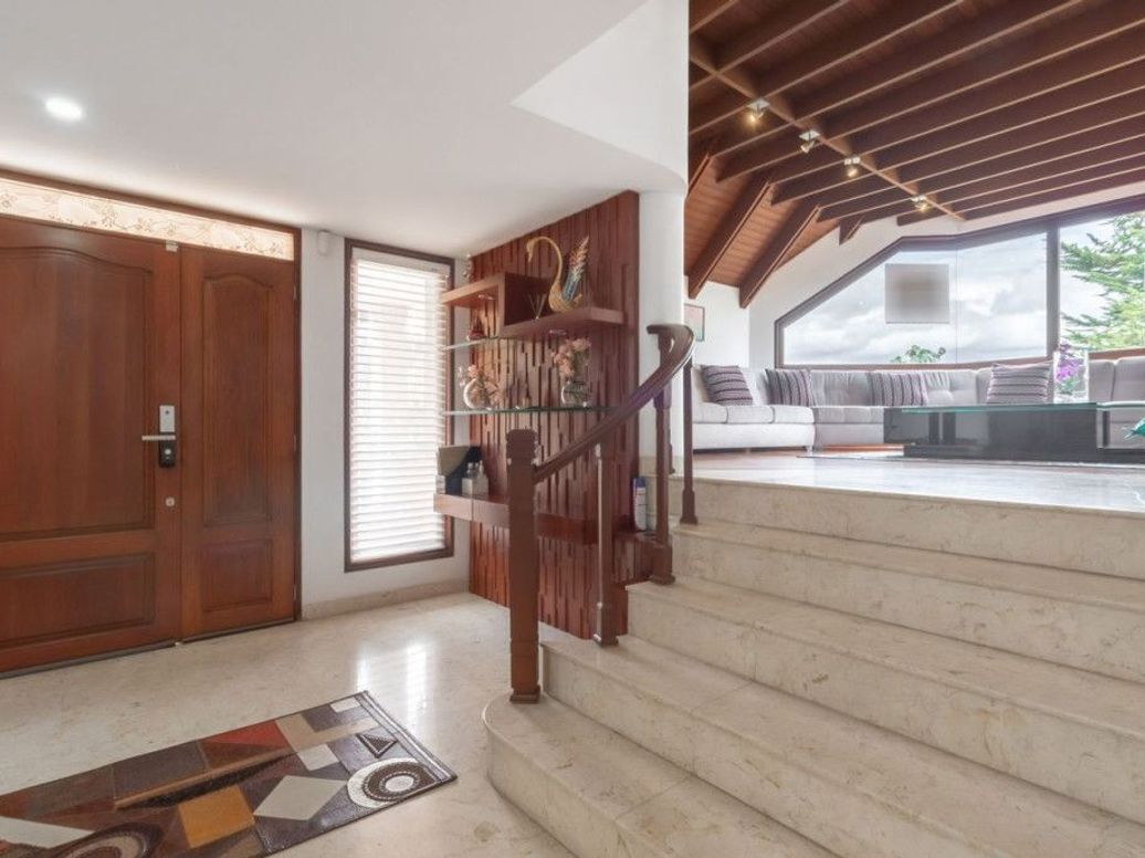 Casa de 4 alcobas en venta en La Gaitana, Bogotá, 278 m² · foto 4 de 20