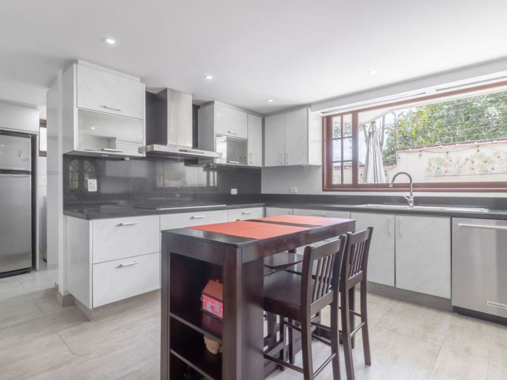 Casa de 4 alcobas en venta en La Gaitana, Bogotá, 278 m² · foto 13 de 20