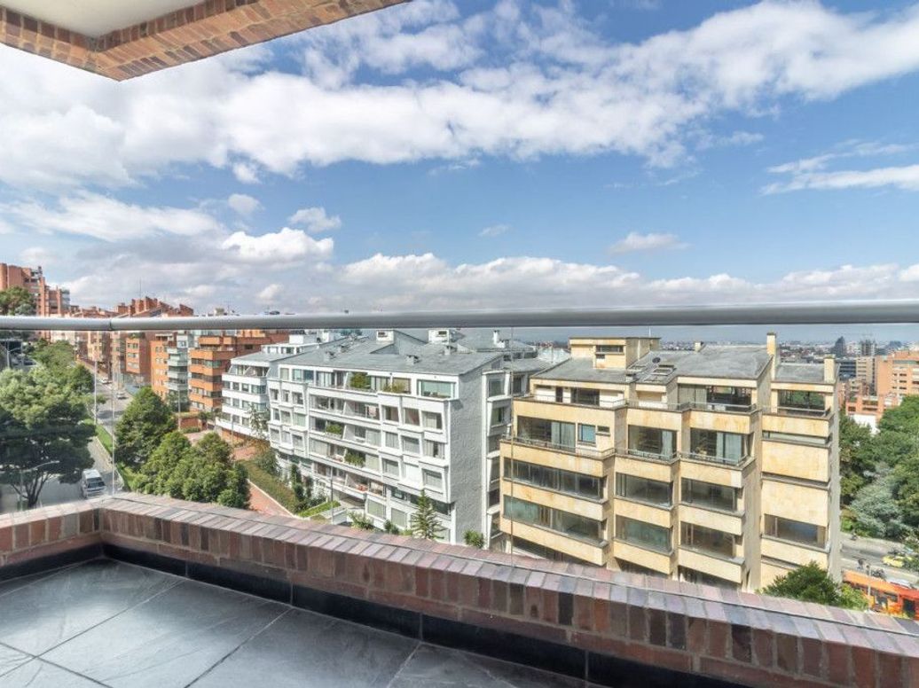 Apartamento en venta en El Refugio, Bogotá · foto 9 de 20