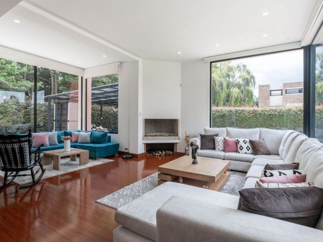 Casa de 3 alcobas en venta en Casa Blanca, Bogotá, 360 m² · foto 6 de 20