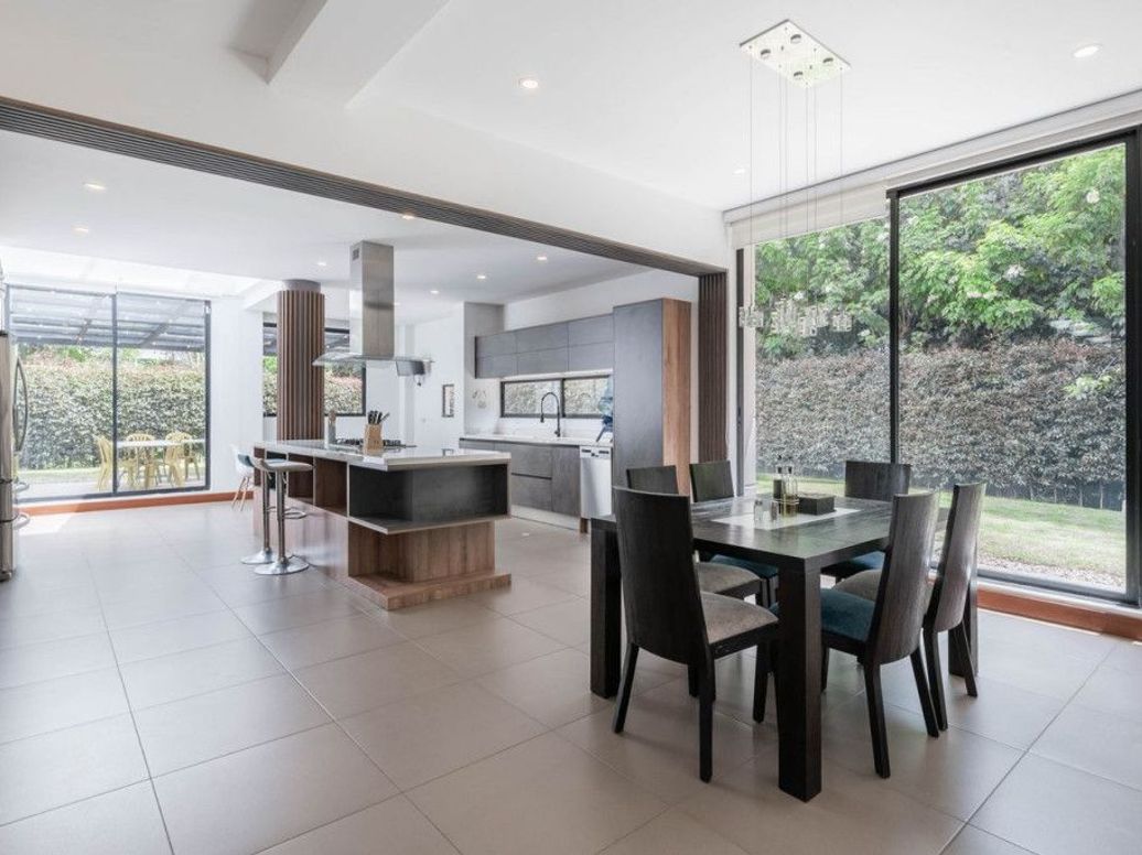 Casa de 3 alcobas en venta en Casa Blanca, Bogotá, 360 m² · foto 8 de 20