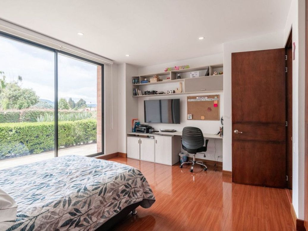 Casa de 3 alcobas en venta en Casa Blanca, Bogotá, 360 m² · foto 17 de 20