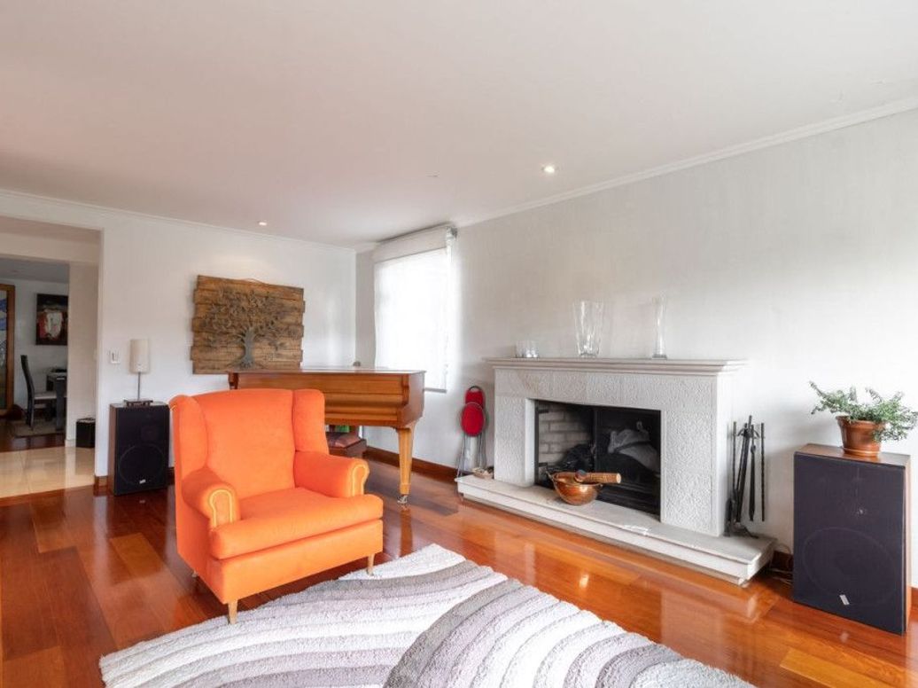 Casa de 4 alcobas en venta en San José De Bavaria, Bogotá, 275 m² · foto 6 de 20
