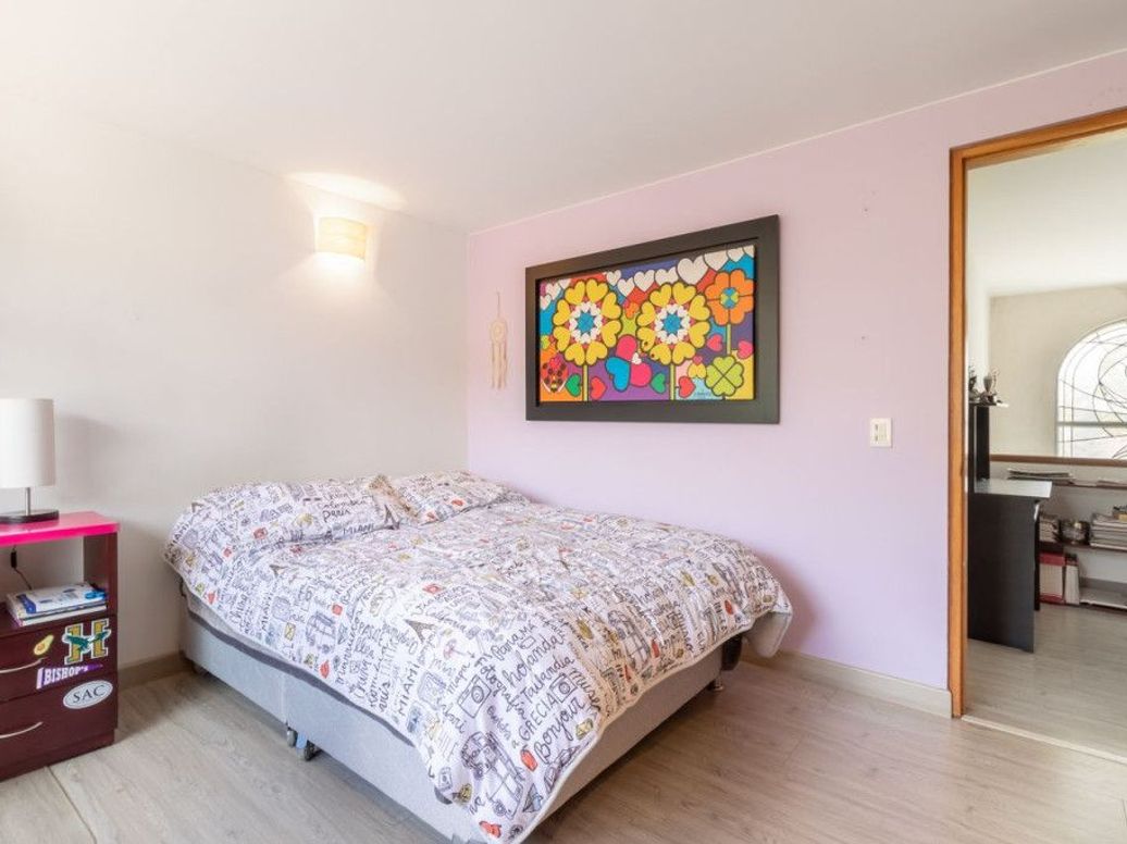 Casa de 4 alcobas en venta en San José De Bavaria, Bogotá, 275 m² · foto 19 de 20