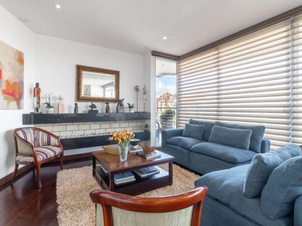Apartamento de 2 alcobas en venta en El Refugio, Bogotá, 186 m² · foto 5 de 20
