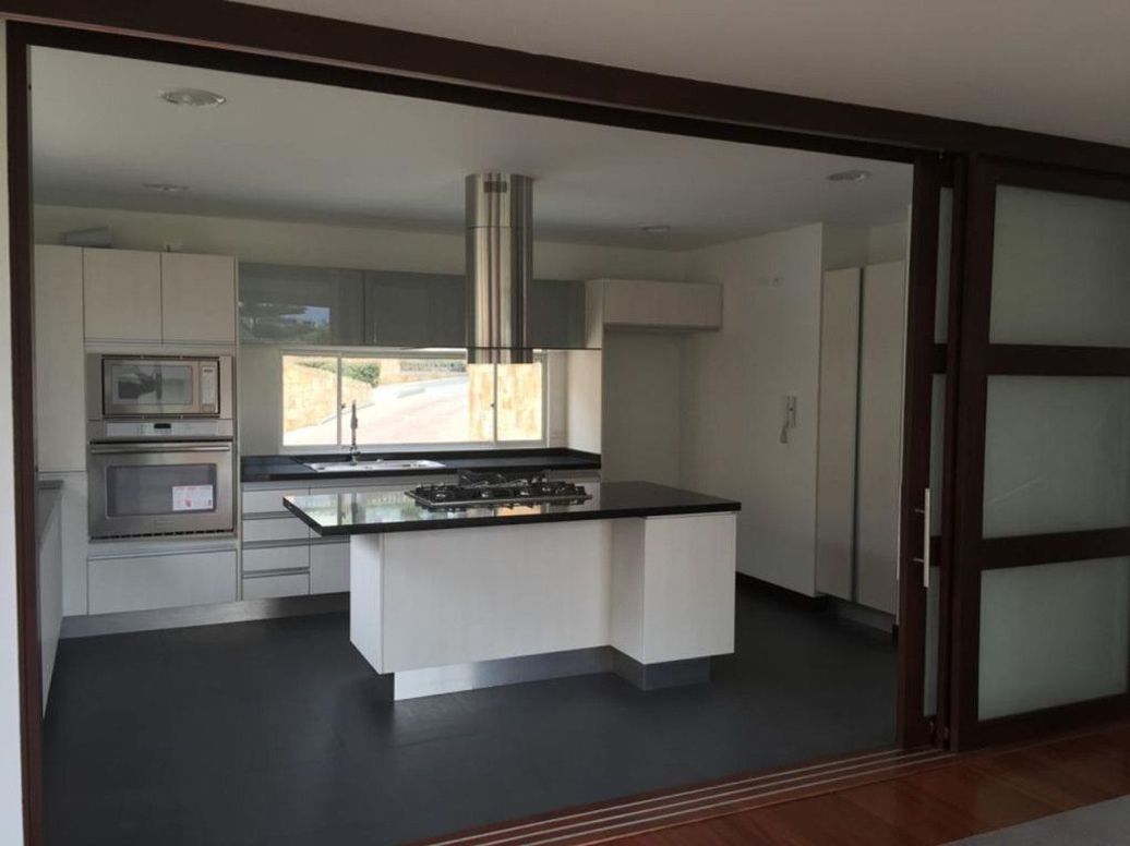 Casa de 3 alcobas en venta en Niza Suba, Bogotá, 336 m² · foto 6 de 20