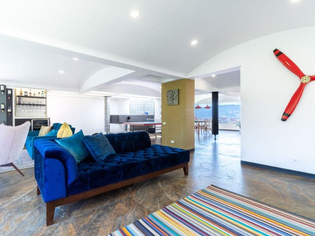 Apartamento de 3 alcobas en venta en Niza Suba, Bogotá, 276 m² · foto 5 de 20