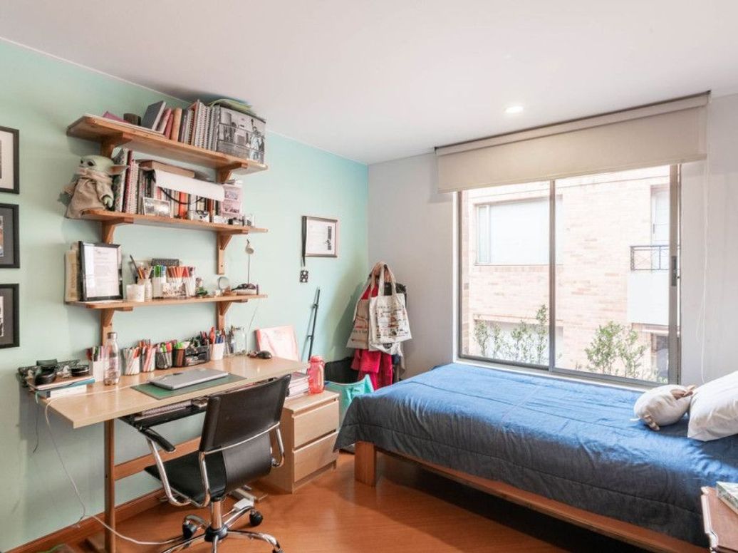 Apartamento de 3 alcobas en venta en Santa Barbara Occidental, Bogotá, 314 m² · foto 12 de 20