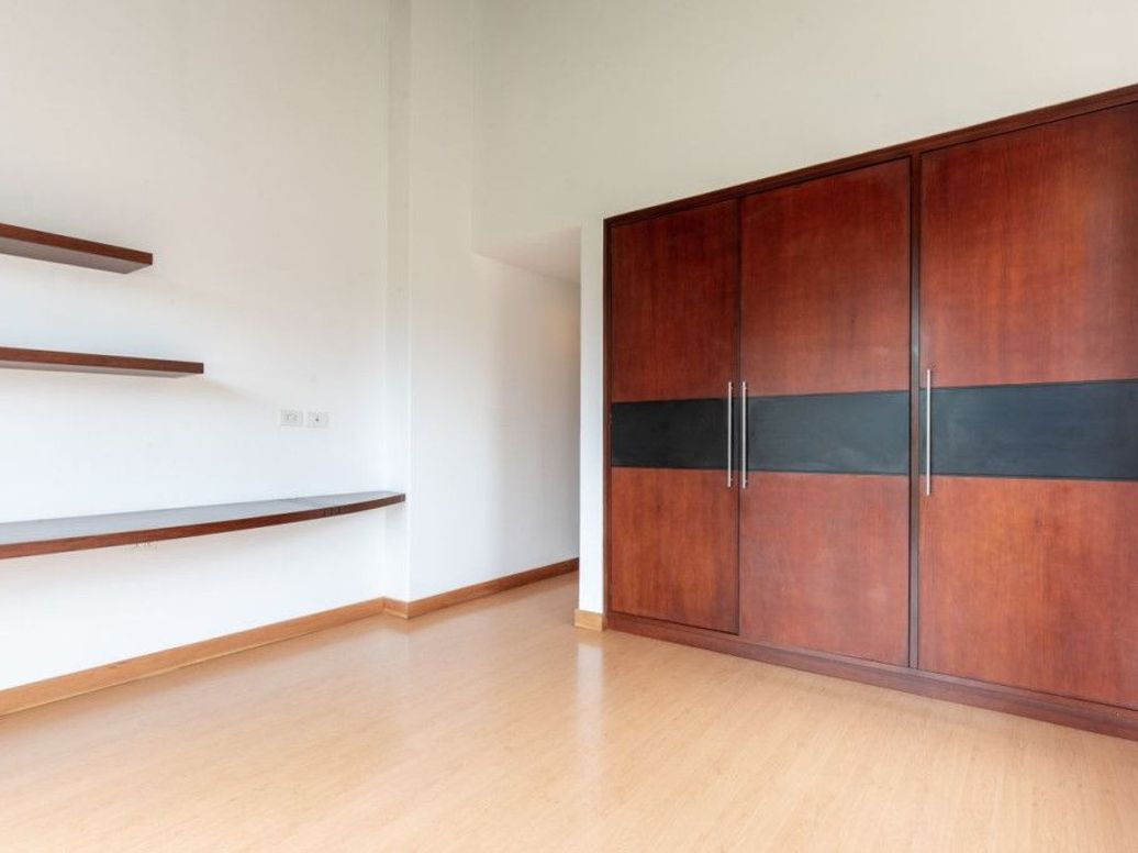 Casa de 4 alcobas en arriendo en Casa Blanca, Bogotá, 293 m² · foto 13 de 20