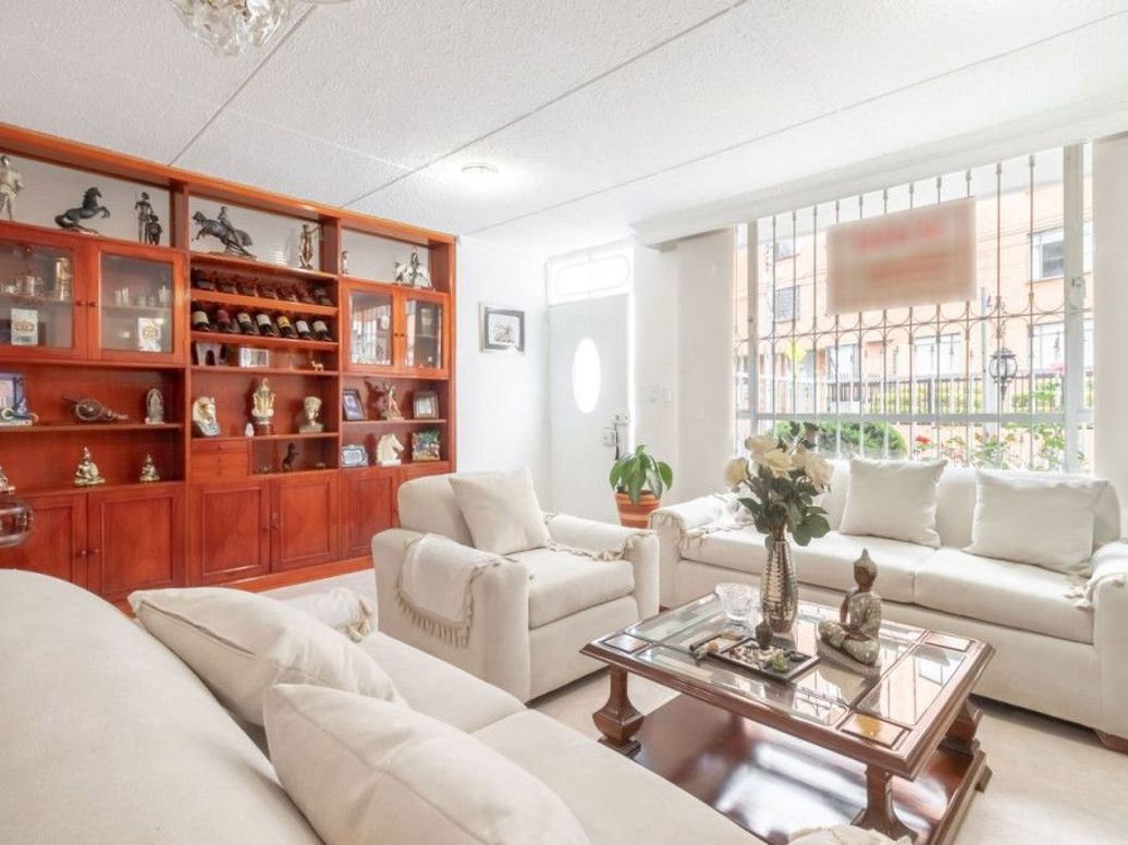 Casa de 3 alcobas en venta en Quinta Paredes, Bogotá, 176 m² · foto 4 de 20
