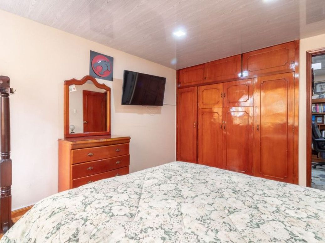Casa de 3 alcobas en venta en Quinta Paredes, Bogotá, 176 m² · foto 15 de 20
