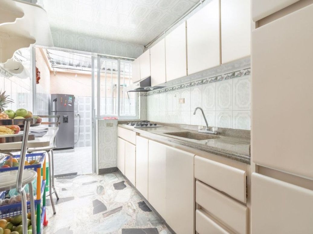 Casa de 3 alcobas en venta en Quinta Paredes, Bogotá, 176 m² · foto 7 de 20