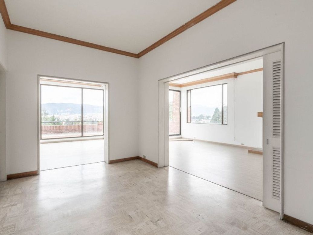 Apartamento de 3 alcobas en venta en Niza Suba, Bogotá, 306 m² · foto 4 de 20