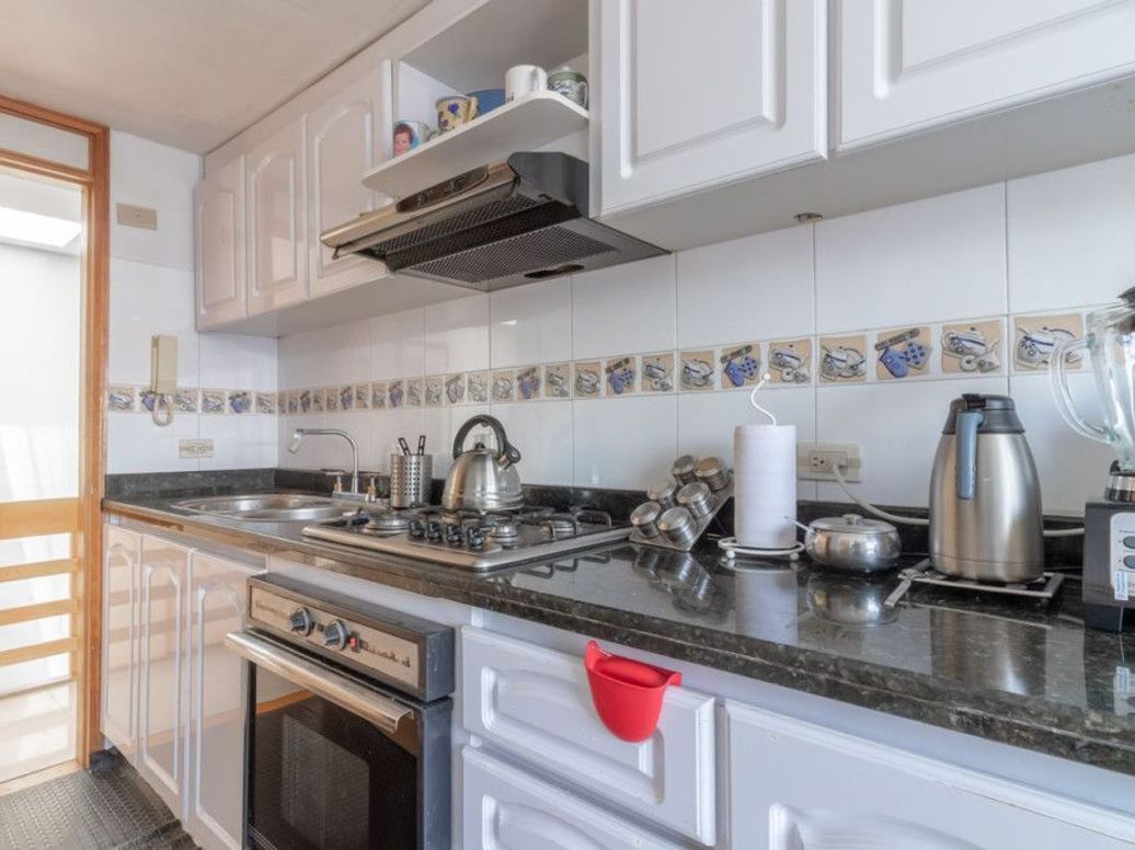Apartamento de 2 alcobas en venta en Los Cedritos, Bogotá, 121 m² · foto 8 de 19