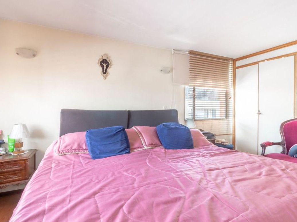Apartamento de 2 alcobas en venta en Los Cedritos, Bogotá, 121 m² · foto 15 de 19