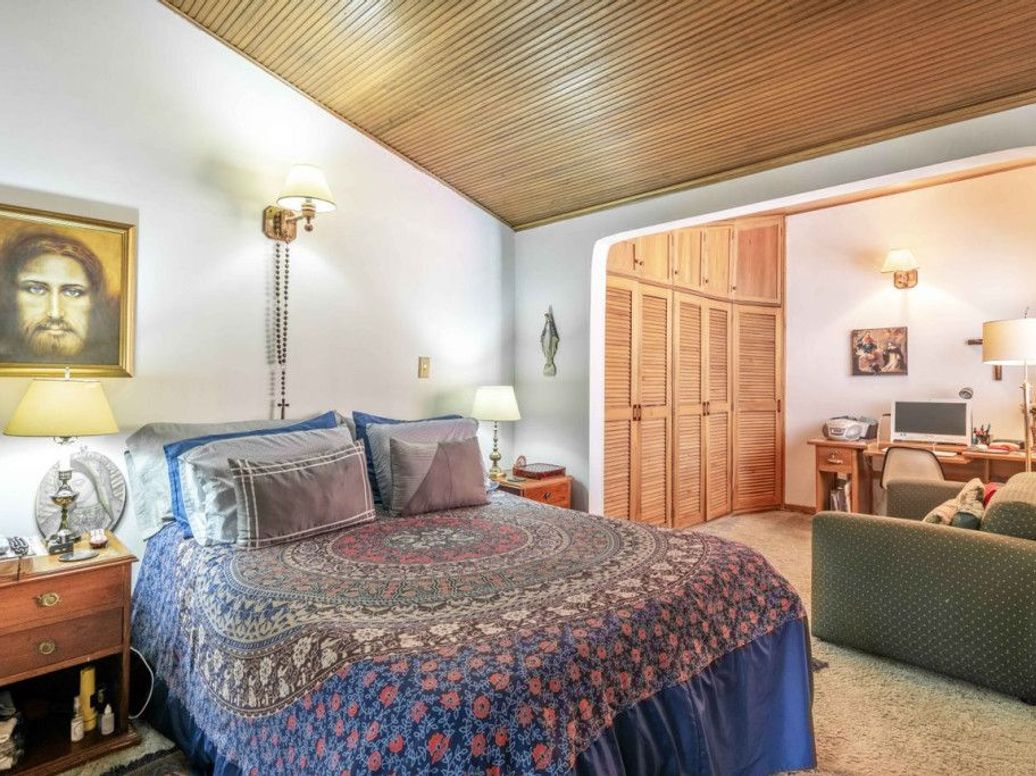 Casa de 5 alcobas en venta en Cedro Narvaez, Bogotá, 183 m² · foto 11 de 15