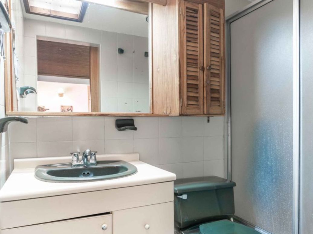 Casa de 5 alcobas en venta en Cedro Narvaez, Bogotá, 183 m² · foto 14 de 15