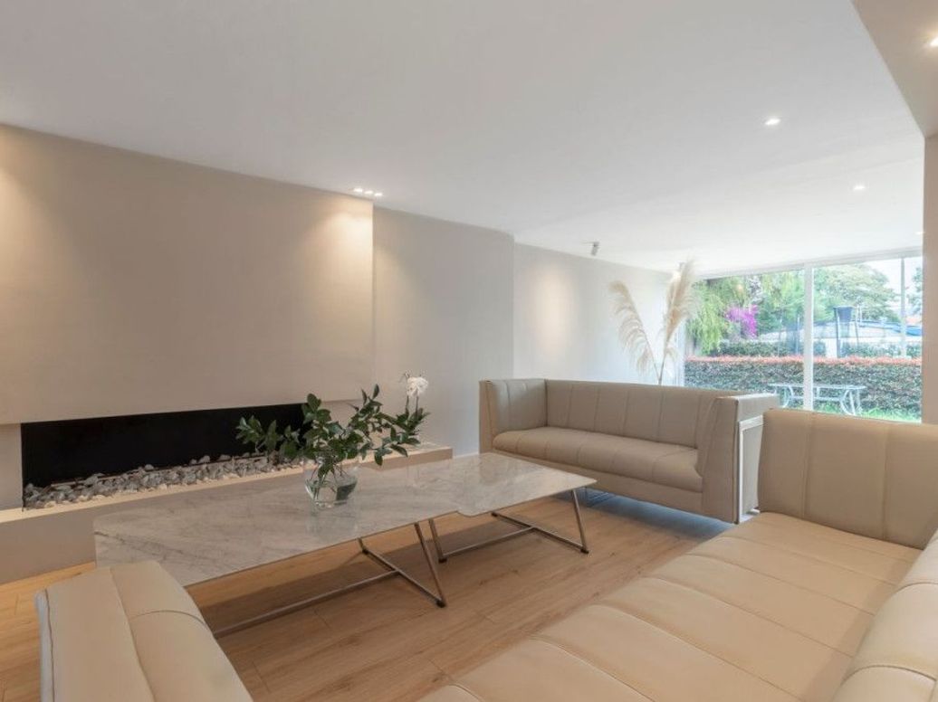 Casa de 5 alcobas en venta en San José De Bavaria, Bogotá, 360 m² · foto 6 de 20