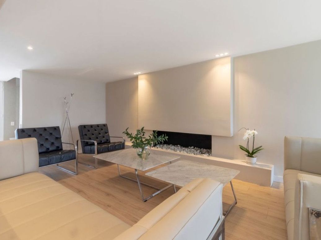 Casa de 5 alcobas en venta en San José De Bavaria, Bogotá, 360 m² · foto 5 de 20
